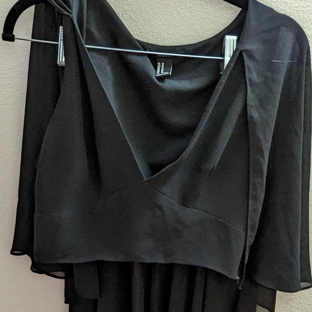 Chiffon caped blouse